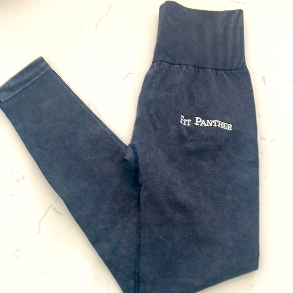 Fit Panther Leggings